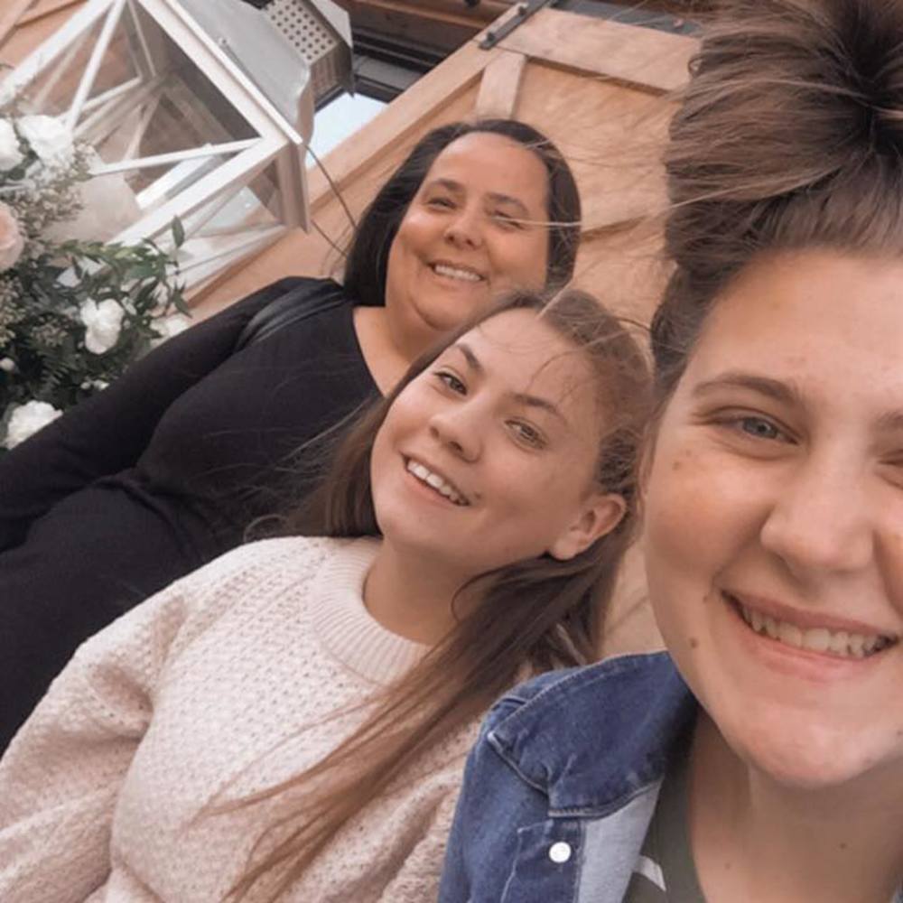Meet your Posher, Sara